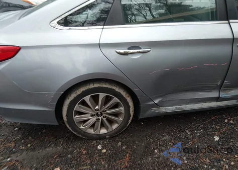 2016 Hyundai Sonata Sport z USA, uszkodzony, nr VIN 5NPE34AF7GH390650